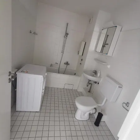 3 Standard - 7 Betten - 2 X Badezimmer Apartment